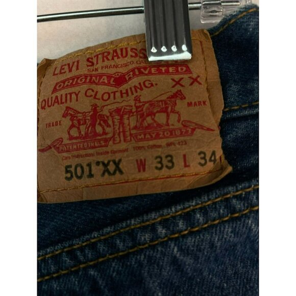 Levi's 501XX Unisex Button Fly Jeans Sz 33 Waist 34 Length Medium Wash 5-Pocket - Picture 9 of 10